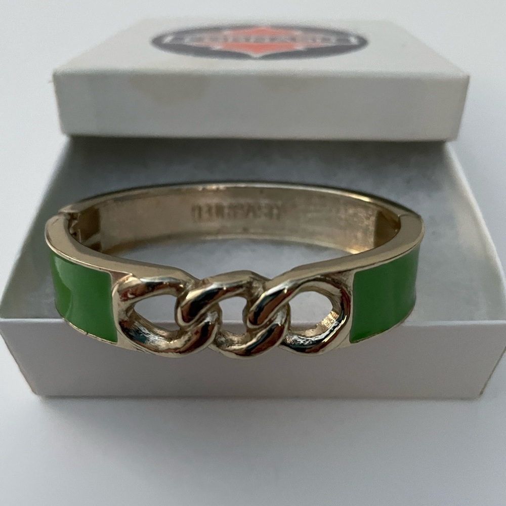 Fornash Inc Green and Gold Chain Hinged Bracelet